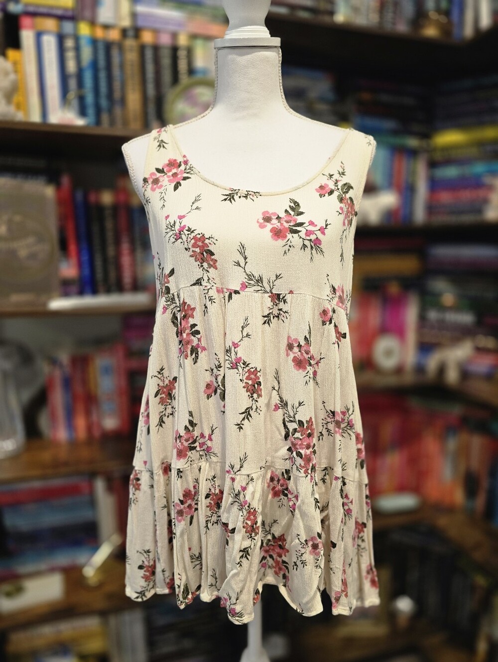 American Eahle Sleeveless Cream Floral Swing Dress with Pink Blooms
